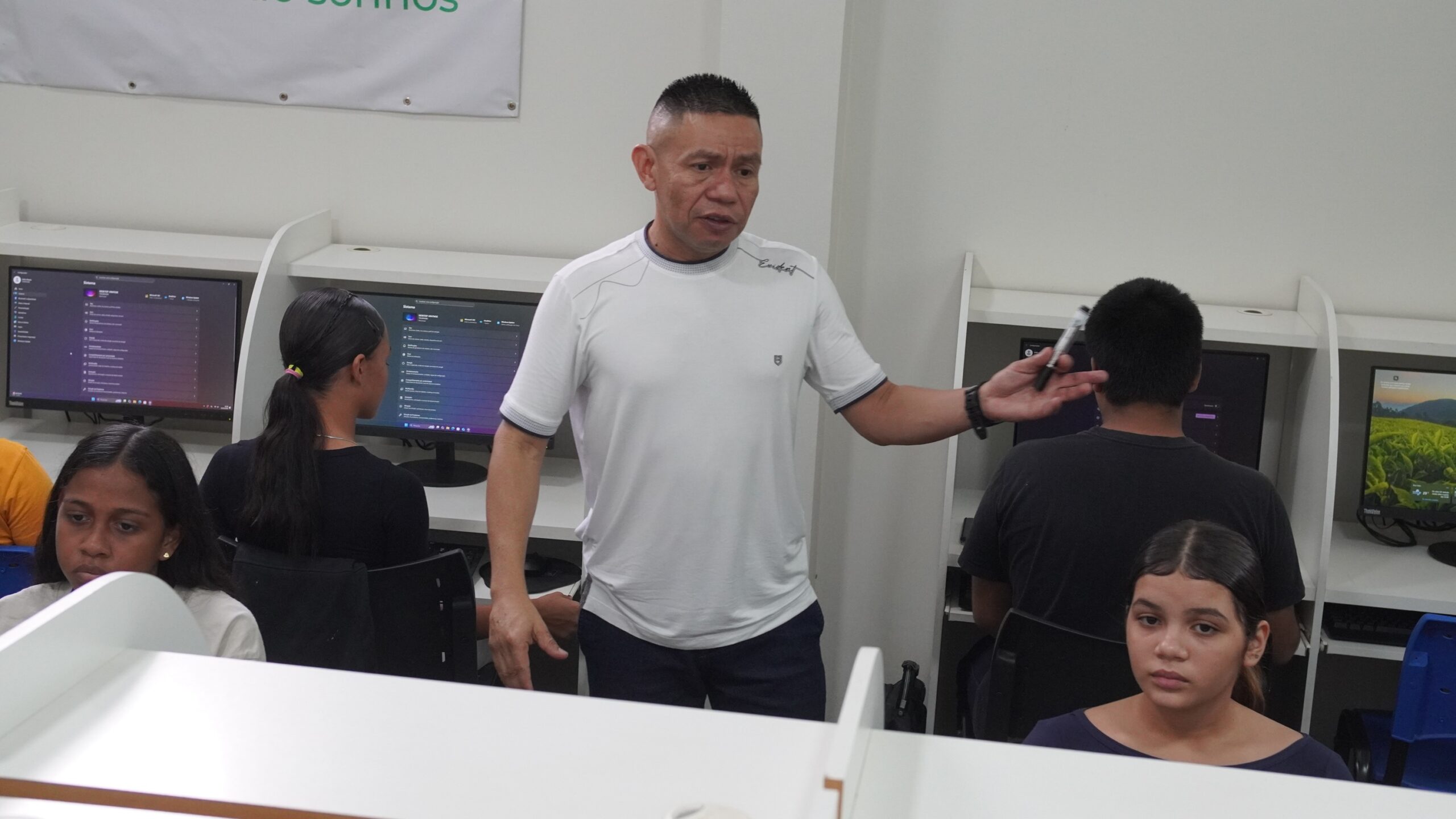 Escolegis está com vagas para alunos a partir dos 14 anos - Foto: Divulgação/Alexsandro Carvalho/SupCom ALERR