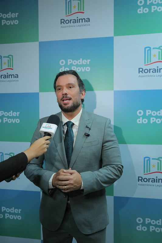 Presidente em exercício da ALERR, deputado Jorge Everton - Foto: Nonato Sousa.
